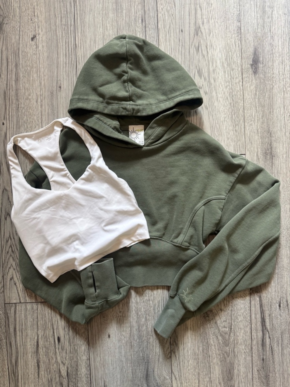 Offline by Aerie Throwback Cropped Hoodie & Realme Racerback Sports Bra
